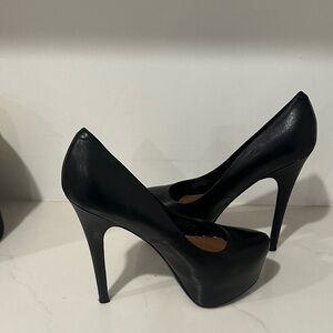 Steve Madden DEJAVÚ Heels Elegant Black Stiletto Heels